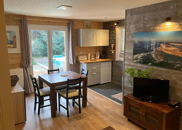 Deux Pieces Ou Studio Plage Sud A 200M