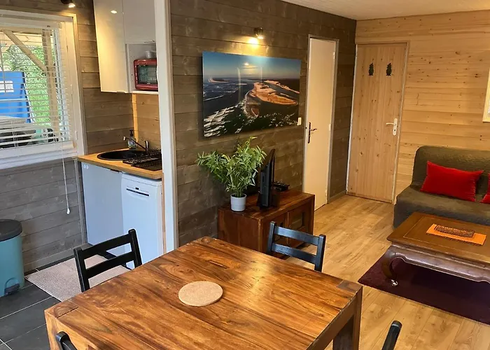 Deux Pieces Ou Studio Plage Sud A 200M