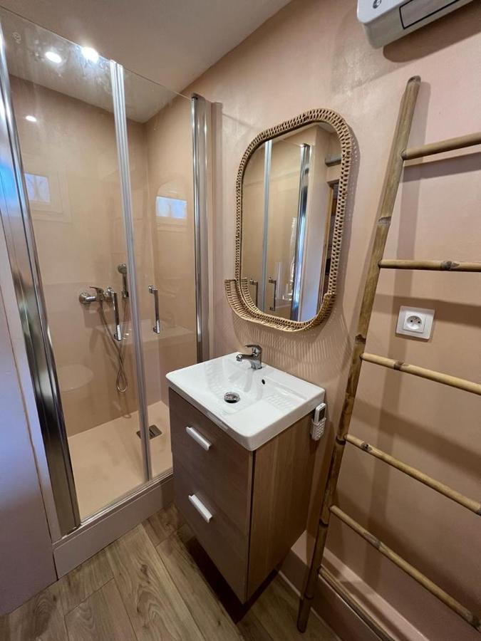 Deux Pieces Ou Sud A 200m Apartment